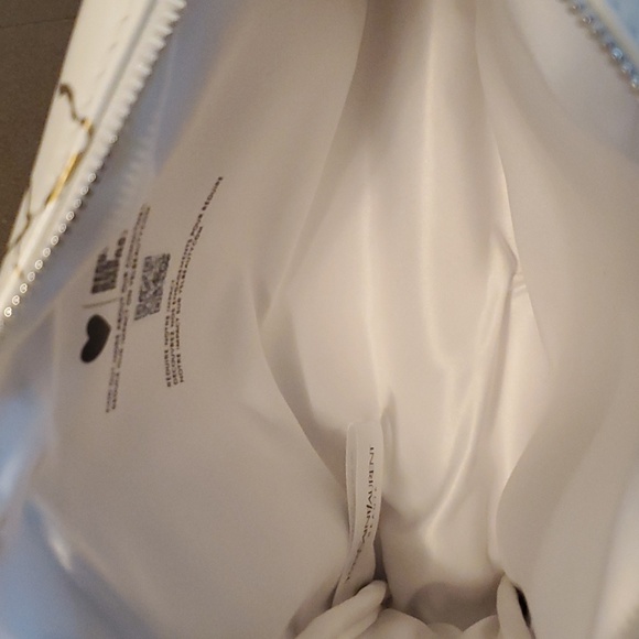 Ysl Beauty Makeup Bag - Picture 4 of 4